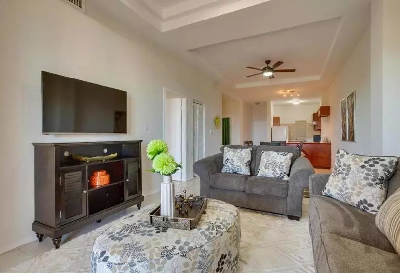 酒店 Renaissance Tower