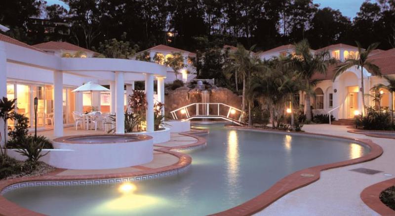 בית מלון כפרי Royal Woods Resort