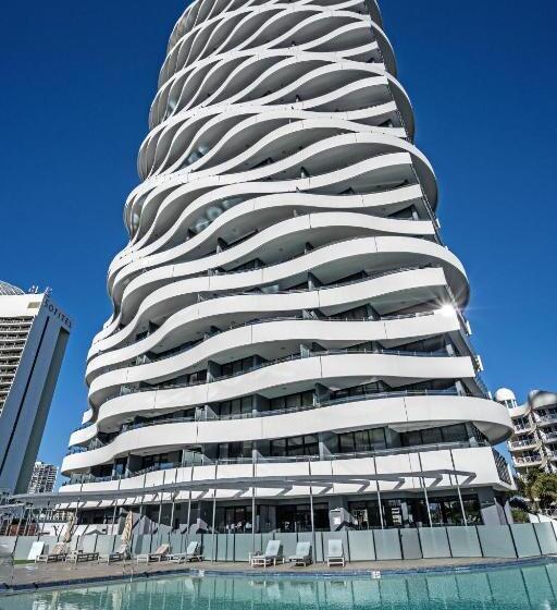 ホテル The Wave Resort