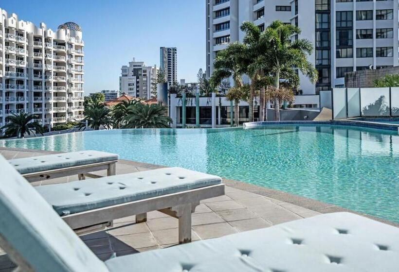 ホテル The Wave Resort