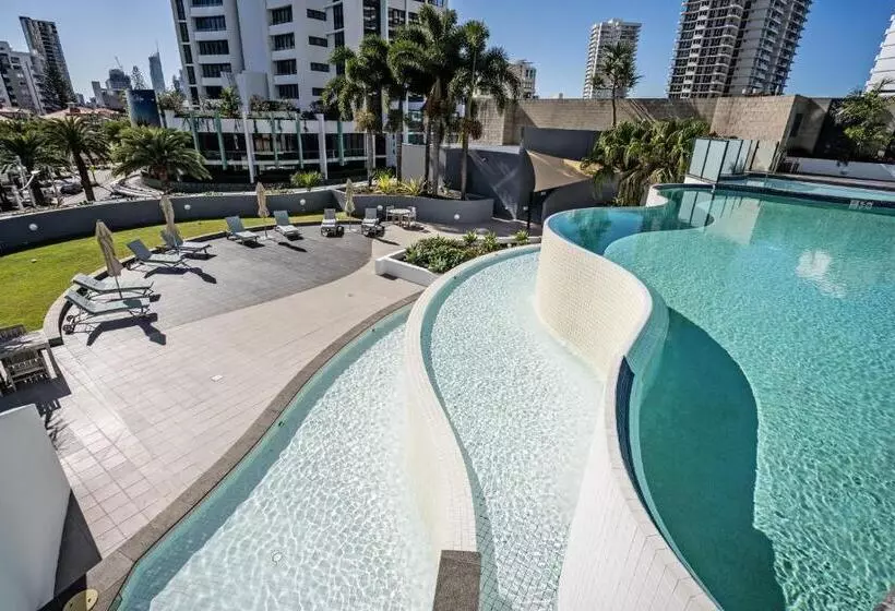 ホテル The Wave Resort