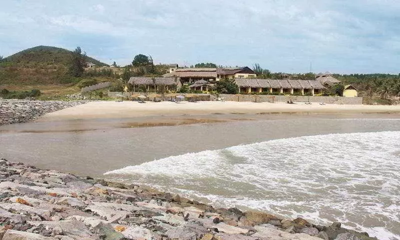 هتل White Sand Resort