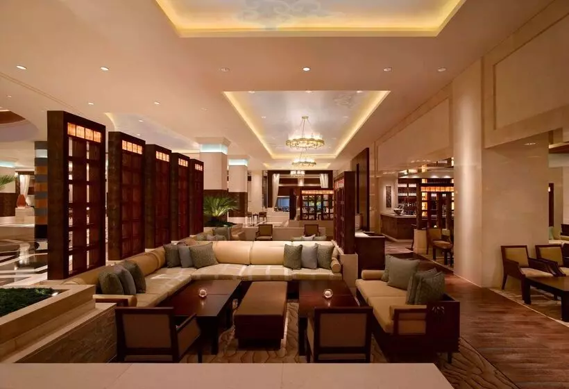 Hotel Wyndham Grand Tianjin Jingjin City