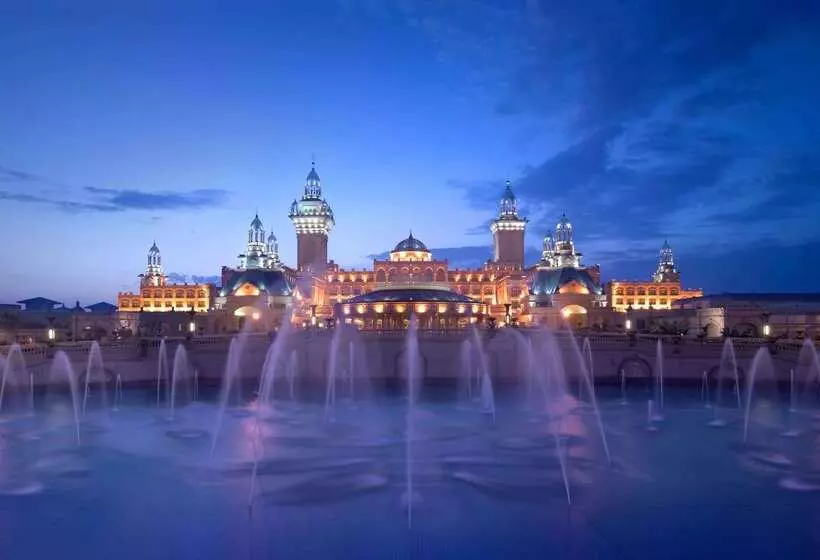 Hotel Wyndham Grand Tianjin Jingjin City