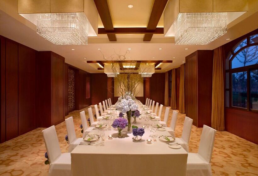 בית מלון כפרי Wyndham Grand Tianjin Jingjin City