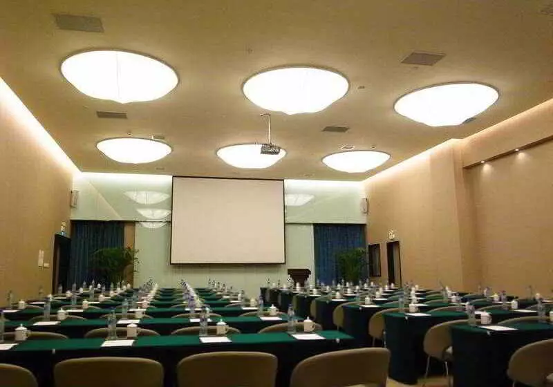 Hotel Yitel Shanghai Xuhui