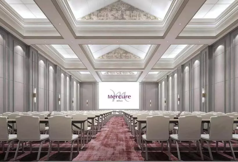 Мотель Mercure Shenzhen Sports Center