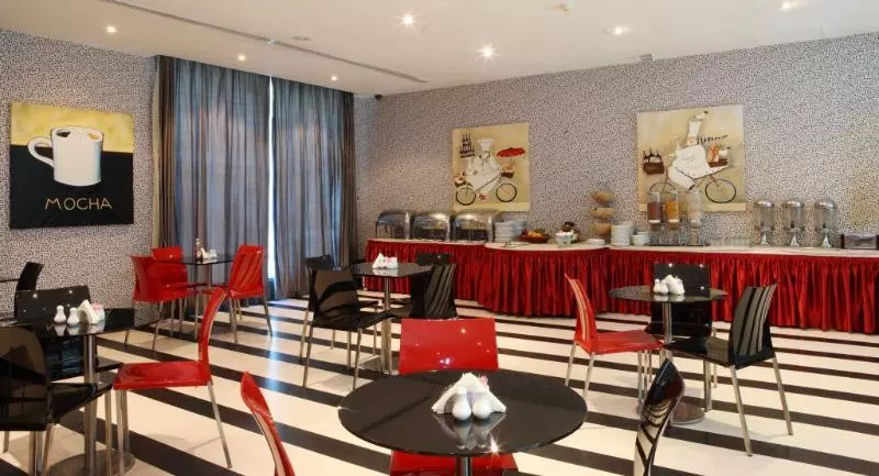 Royal Ascot Hotel Apartment