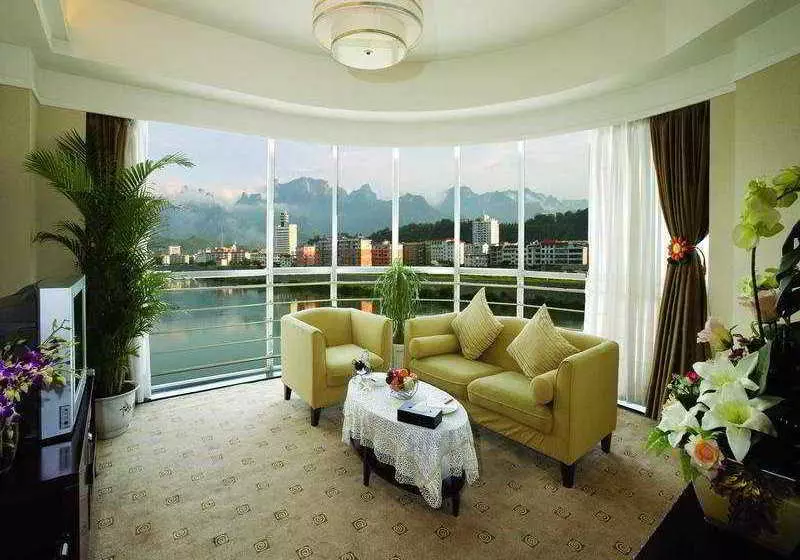 Yichen International Hotel