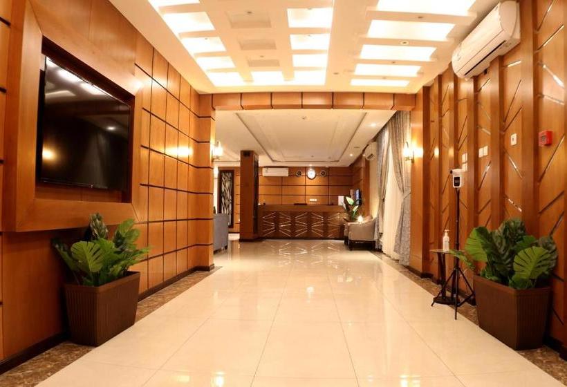 أمارا للشقق المخدومة