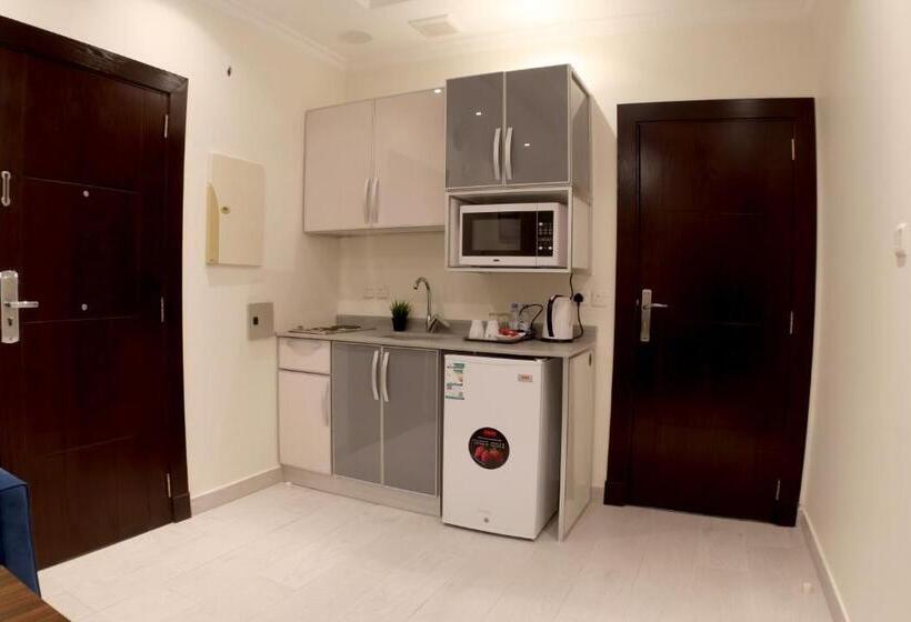 أمارا للشقق المخدومة