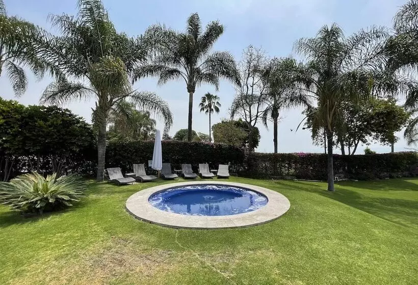 ホテル La Reserva Chapala