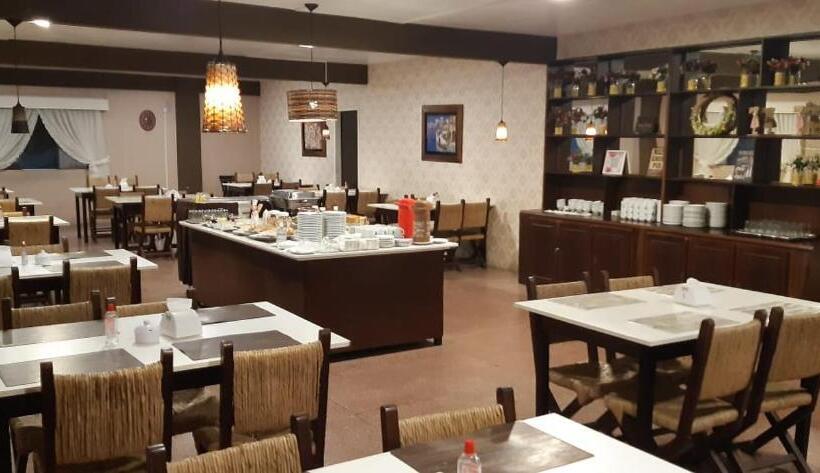 Отель Parador Indaial