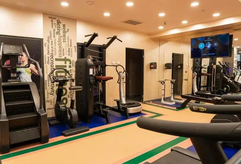 هتل Premium Park