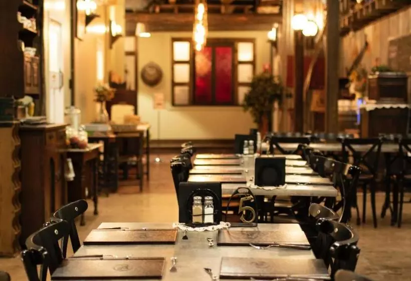 Motelli The Staging Post