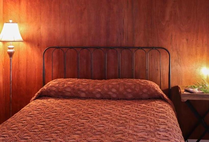 מוטל The Staging Post