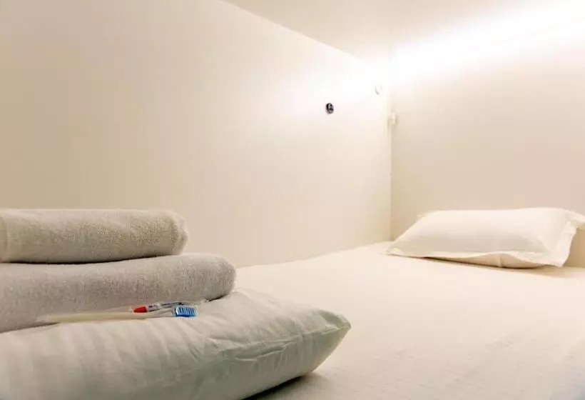 хостел 689capsulehotel&coffee