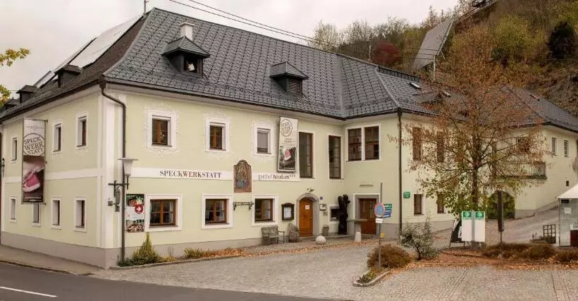 ユースホステル Gasthof Haudum