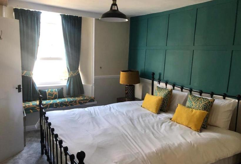 فندق صغير The Black Bull Inn