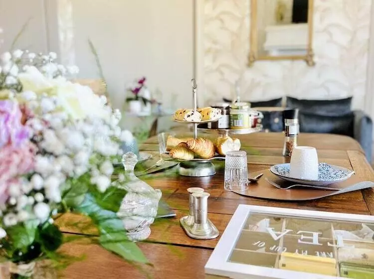 Aamiaismajoitus (B&B) Demeure De La Garenne