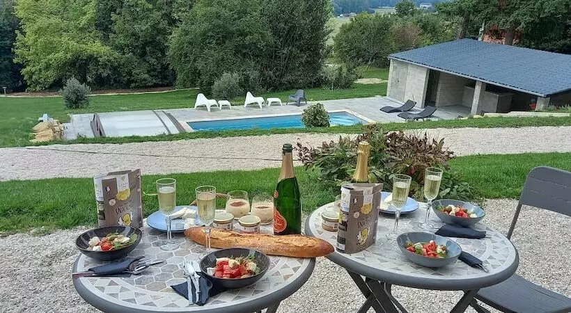 Aamiaismajoitus (B&B) Demeure De La Garenne