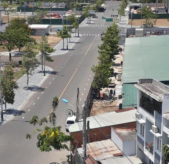 Biển Nhớ Hotel & Coffee