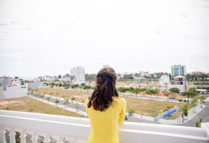 Biển Nhớ Hotel & Coffee
