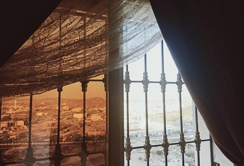 호텔 Al Tal Serviced Apartments