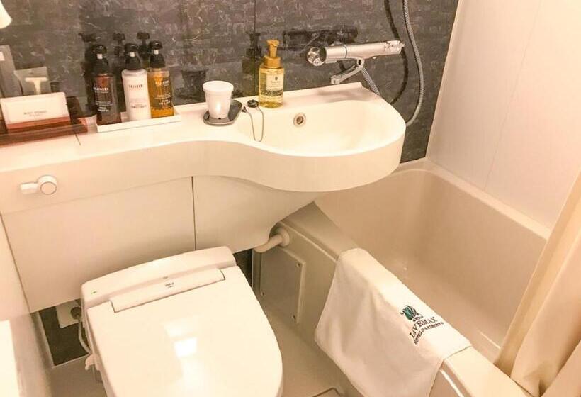 فندق Livemax Takamatsu Ekimae