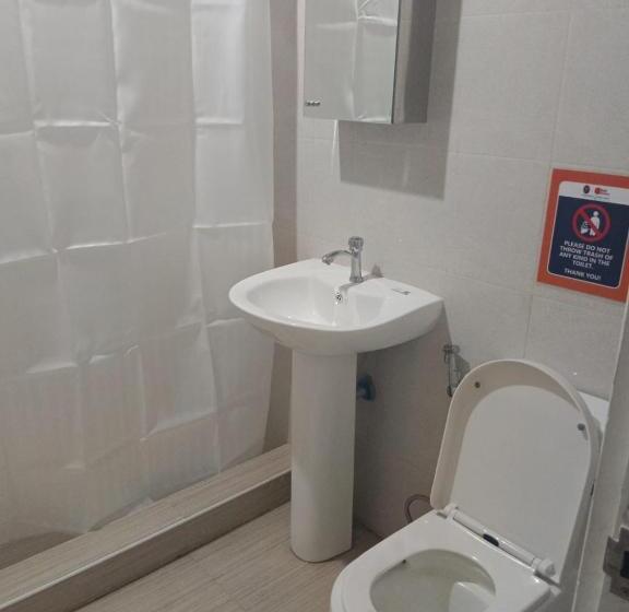 هتل Reddoorz At The Providence Tower