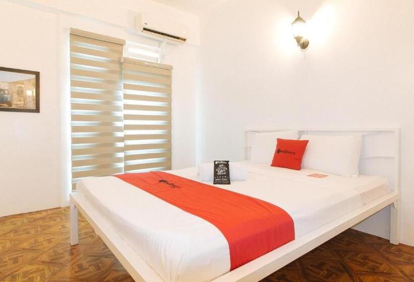 هتل Reddoorz At The Providence Tower