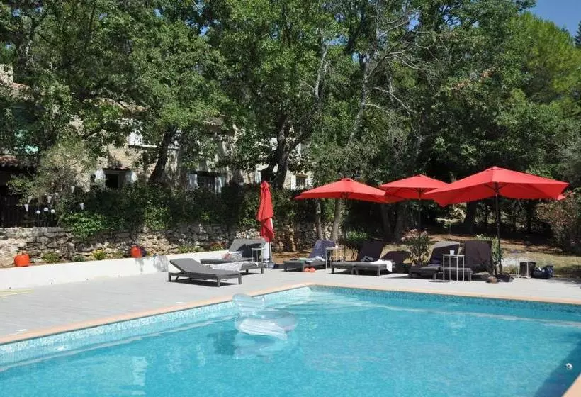 ペンション La Bergerie Des Oliviers