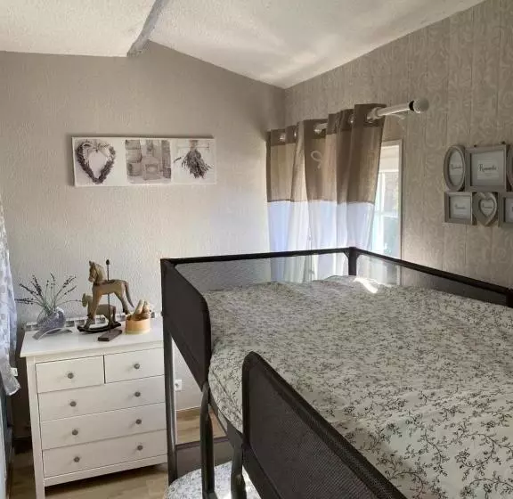 ペンション La Bergerie Des Oliviers