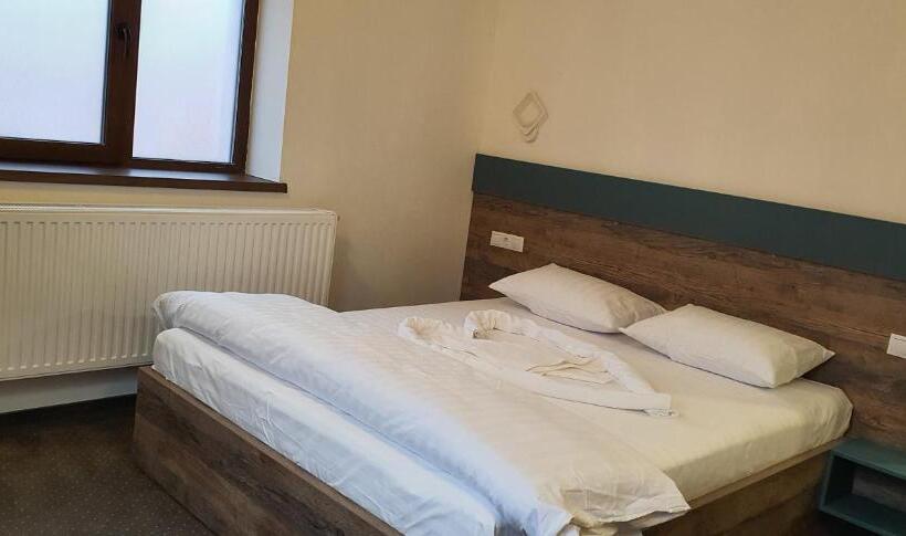 استراحتگاه Casa Achim