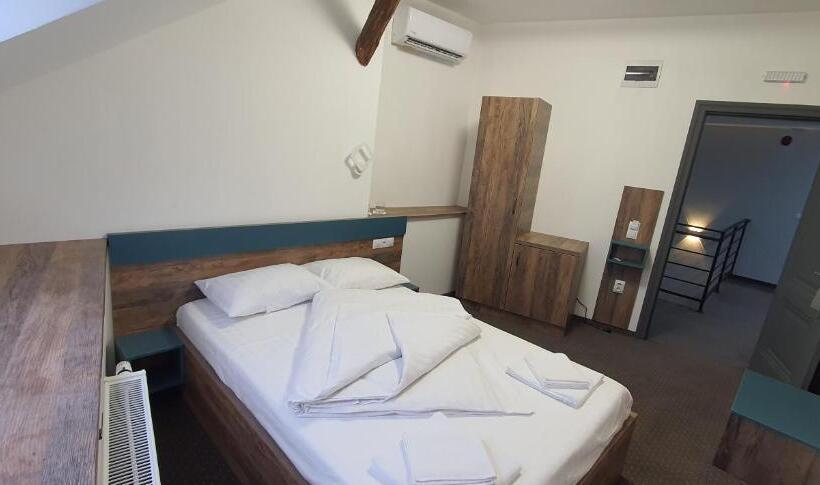 استراحتگاه Casa Achim