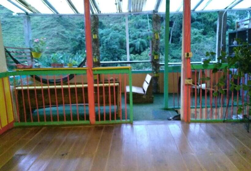 Hotel Hostal Casa Victoria Pijao