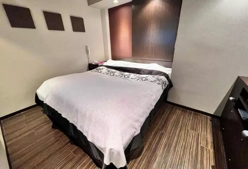 ホテル Opus  Adult Only