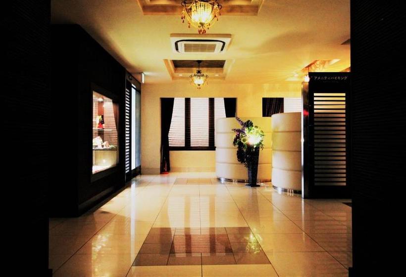 בית מלון כפרי Opus  Adult Only