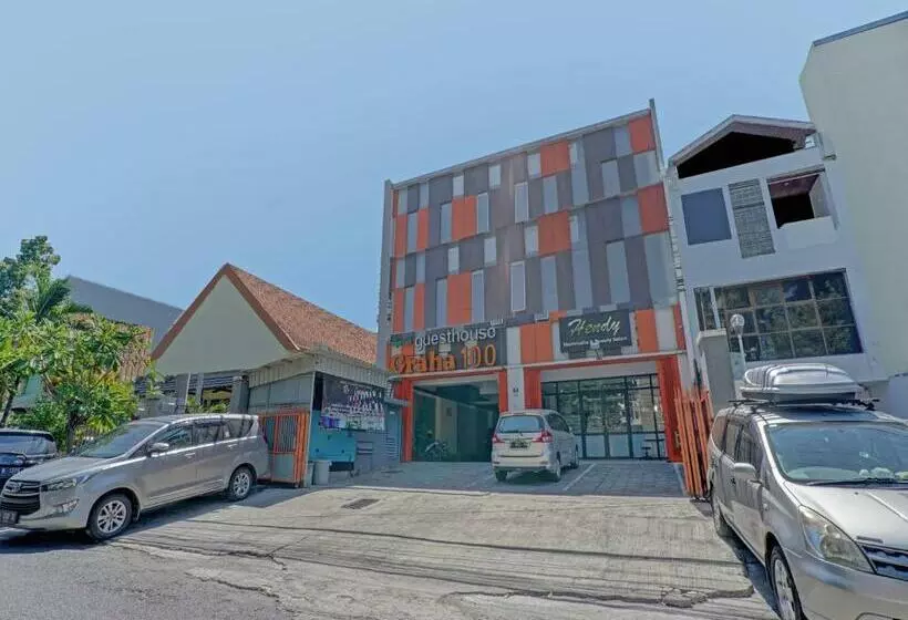 ホテル Capital O 3905 Graha 100 Guest House Syariah
