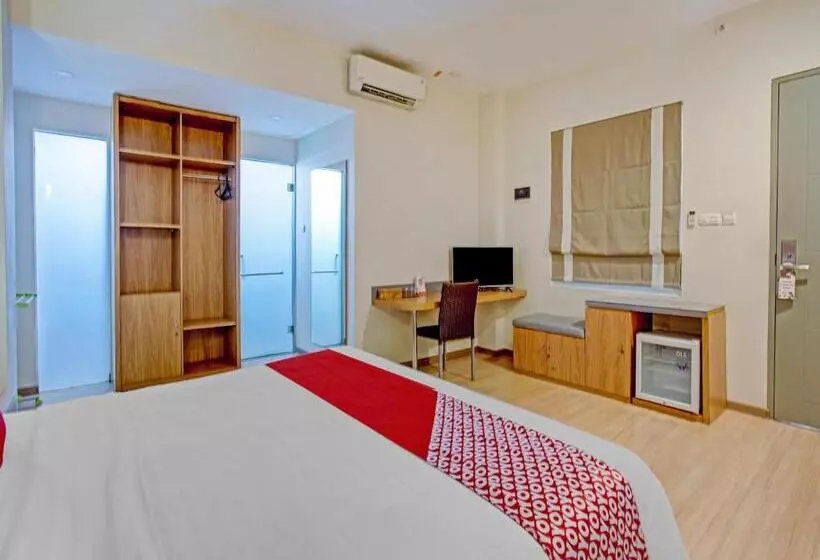 ホテル Capital O 3905 Graha 100 Guest House Syariah