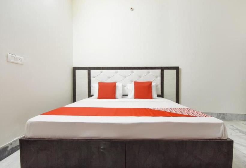 בית מלון כפרי Oyo 48981  Savera