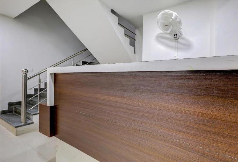 בית מלון כפרי Oyo 65071 Sukh Palace