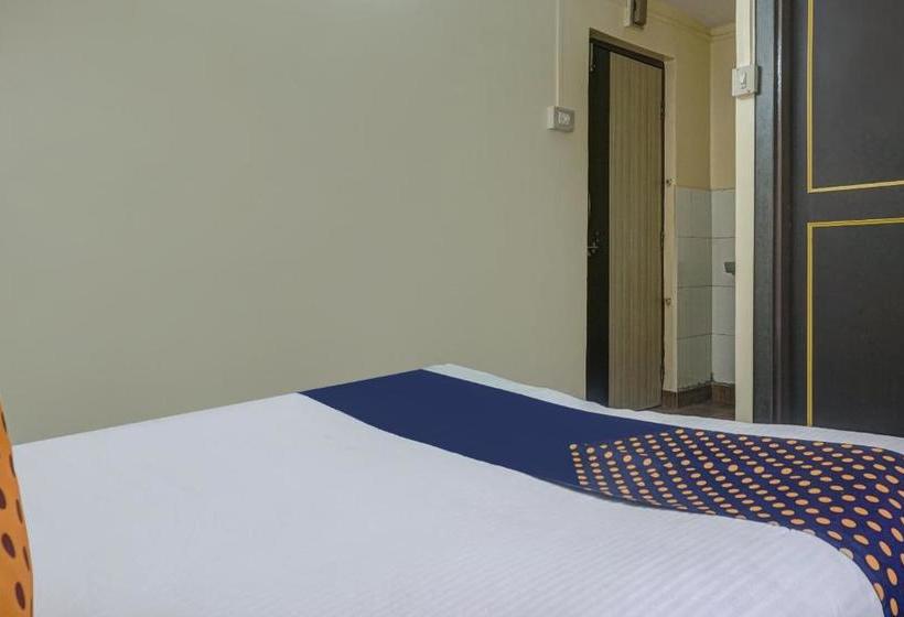 בית מלון כפרי Spot On 74569 Siddhi Lodge