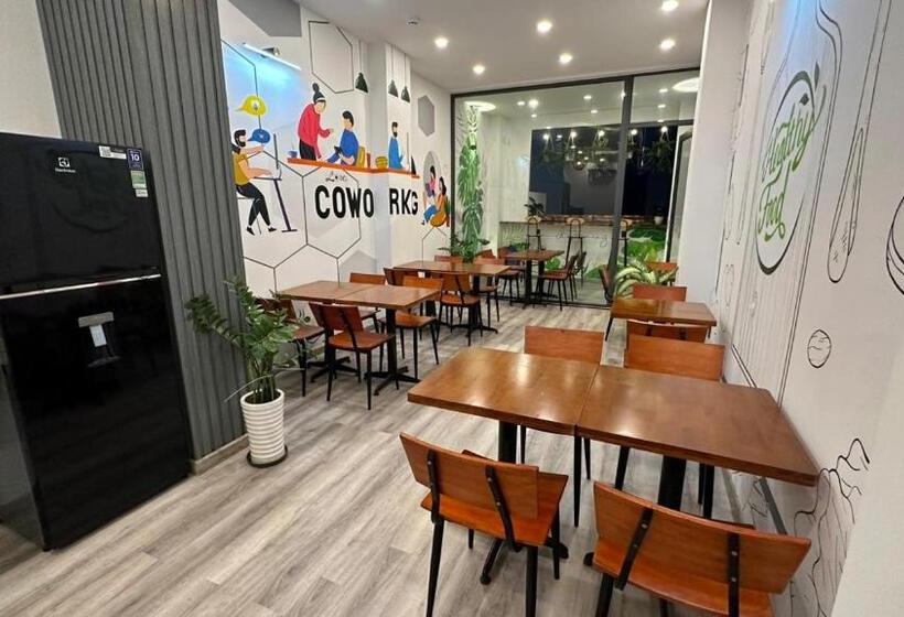 Lee Charming Hotel Nha Trang