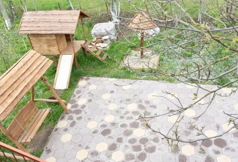 Majatalo садиба в пані рузі