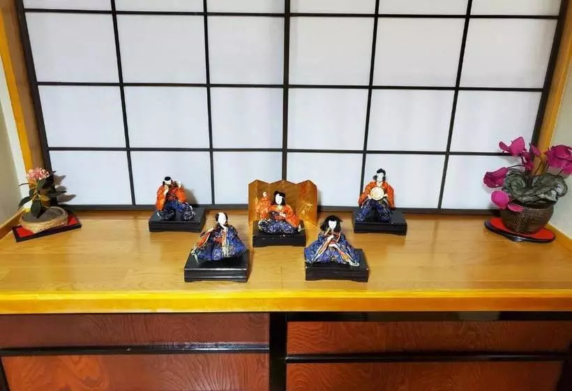 ペンション サムライストリートハウス武家屋敷通り