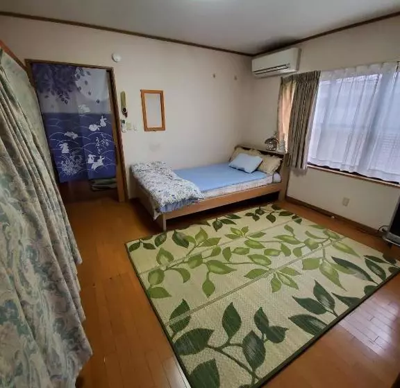 ペンション サムライストリートハウス武家屋敷通り