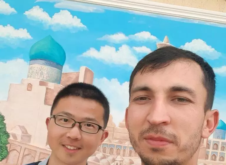 پانسیون Dilnura Guest House