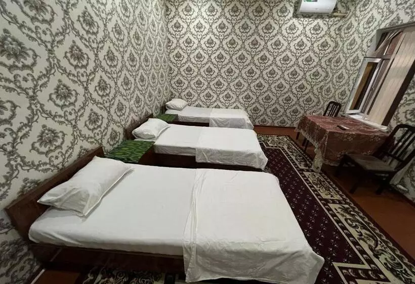 پانسیون Dilnura Guest House
