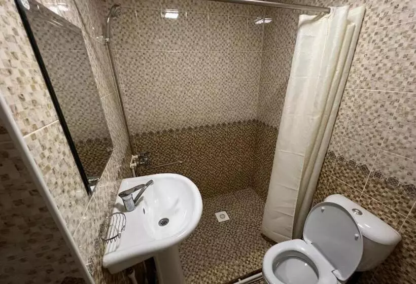 پانسیون Dilnura Guest House